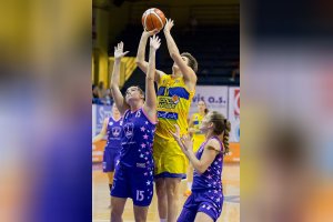 Stehlíková vs. Jacková, Hadačová