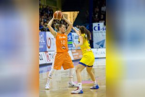 GOOD ANGELS Košice vs. Famila Schio, Bálintová(9) vs. Anderson(10)