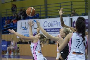 PINKK Pécsi 424 (HUN) vs. A3 Basket Umeå (SWE)