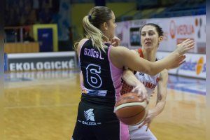 PINKK Pécsi 424 (HUN) vs. Olimpia Grodno (BLR), EWBL