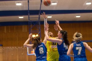 YOUNG ANGELS Košice vs.Piešťanské Čajky, autor: Jäzva