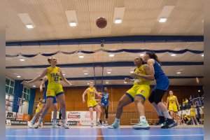 YOUNG ANGELS Košice vs.Piešťanské Čajky, autor: Jäzva