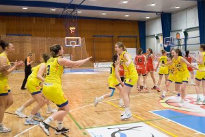 20220420 YOUNG ANGELS Košice vs. BK ŠKP 08 Banská Bystrica, 3. zápas o bronz