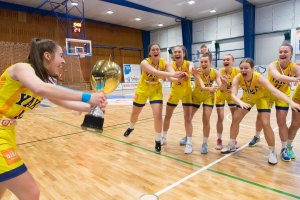 20220420 YOUNG ANGELS Košice vs. BK ŠKP 08 Banská Bystrica, 3. zápas o bronz