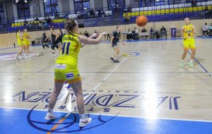 20251207 YOUNG ANGELS Košice vs. BK AS Trenčín